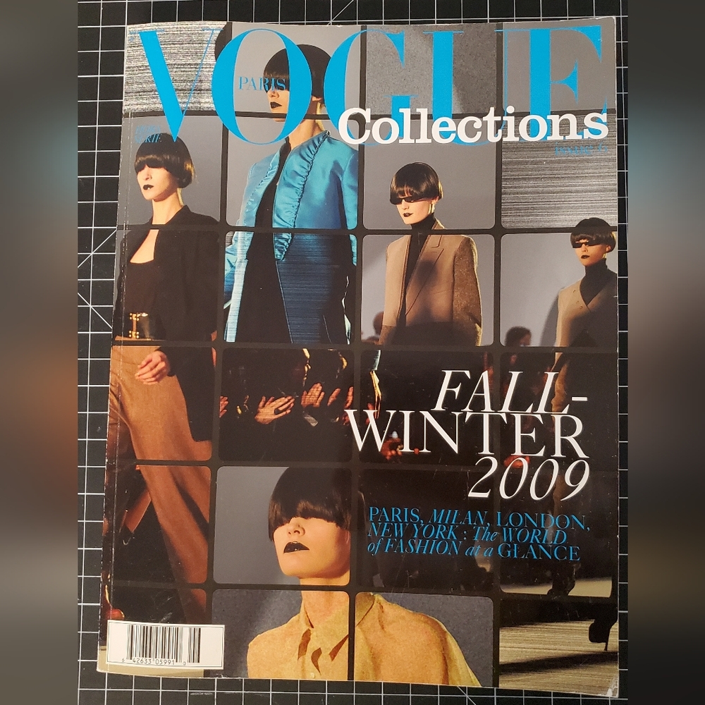 Vogue Paris Collections Magazine Fall-Winter 2009 - Runway Show Magazine